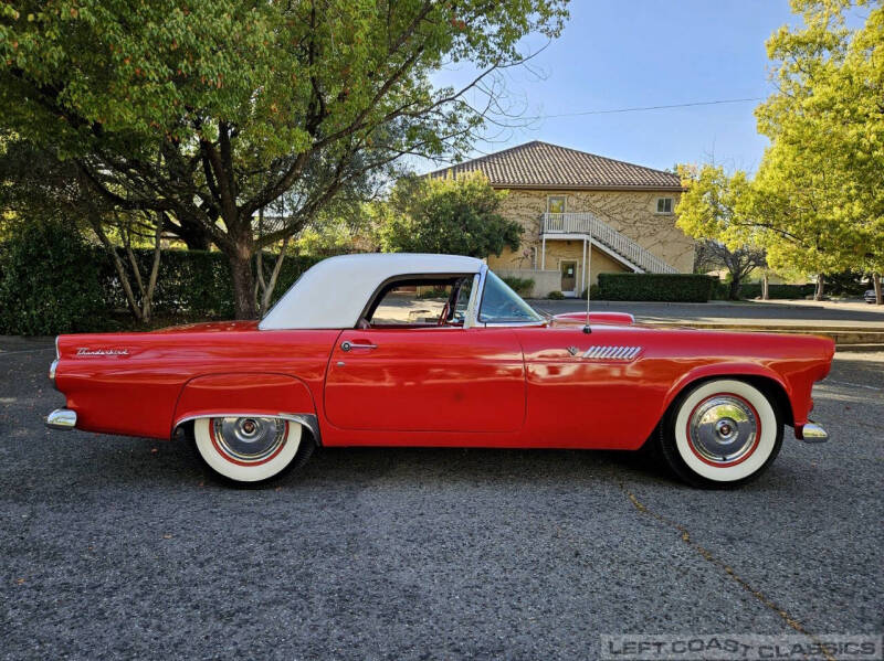 1955 Ford Thunderbird