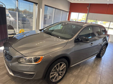 2018 Volvo V60 Cross Country T5 Platinum