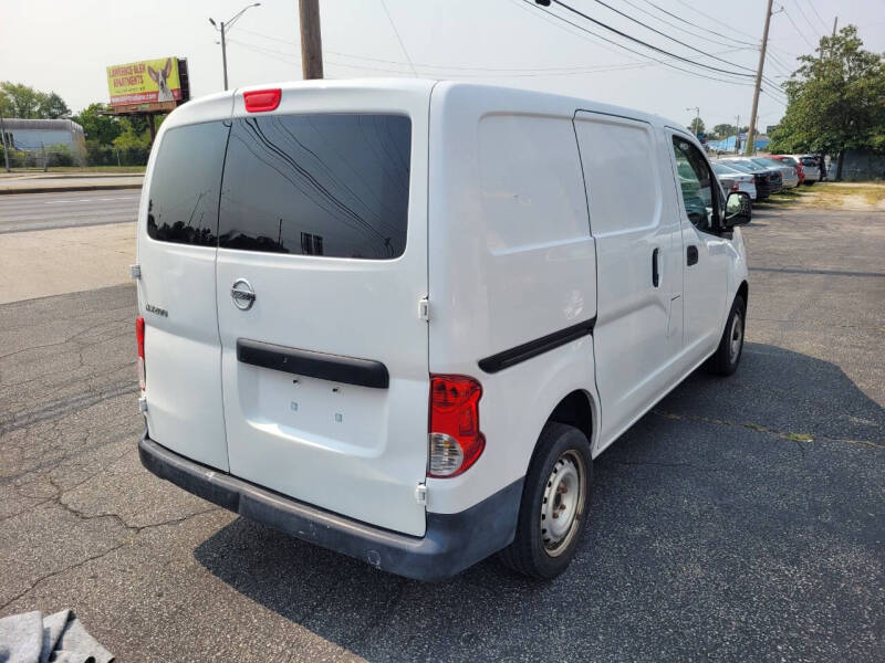 2015 Nissan NV200 SV