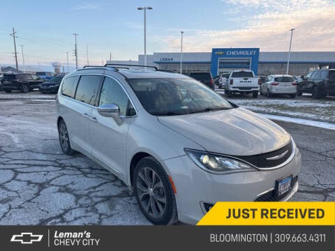 2017 Chrysler Pacifica for sale at Leman's Chevy City in Bloomington IL