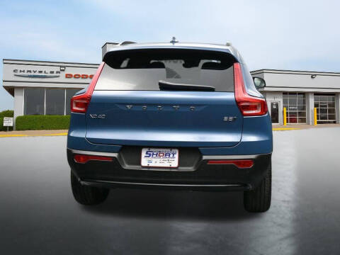 2024 Volvo XC40