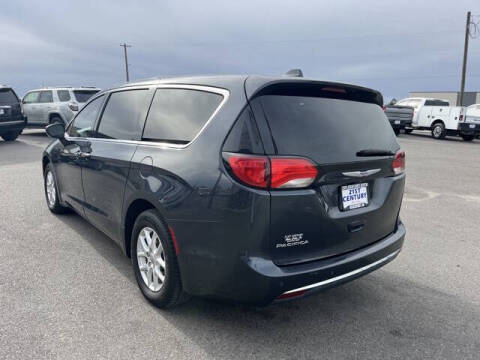 2020 Chrysler Pacifica Touring