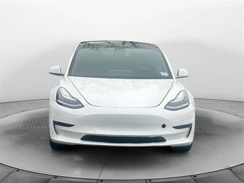 2020 Tesla Model 3 Standard Range