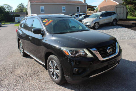 2017 Nissan Pathfinder SV