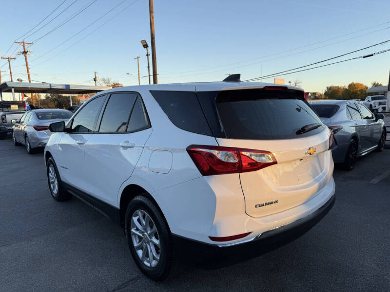 2018 Chevrolet Equinox LS