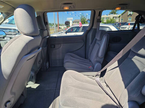 2005 Dodge Grand Caravan SXT