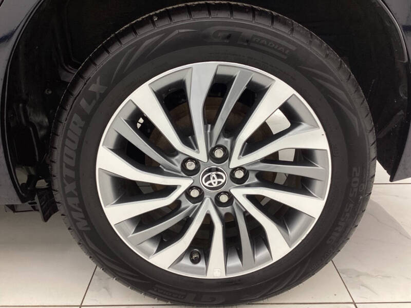 2019 Toyota Corolla XLE