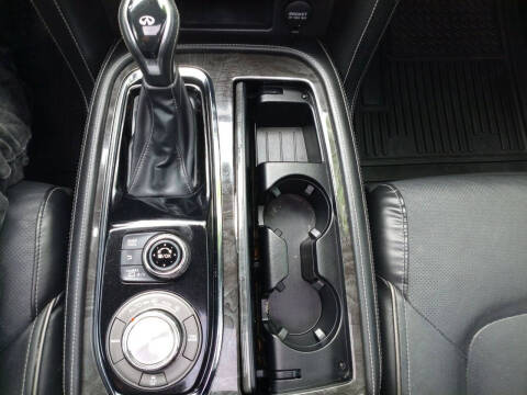 2020 Infiniti QX80 Luxe