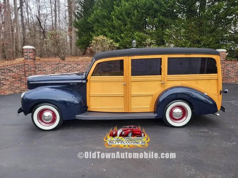 1940 Ford Deluxe