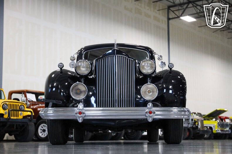 1938 Packard Super Eight