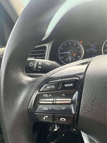 2019 Hyundai Elantra