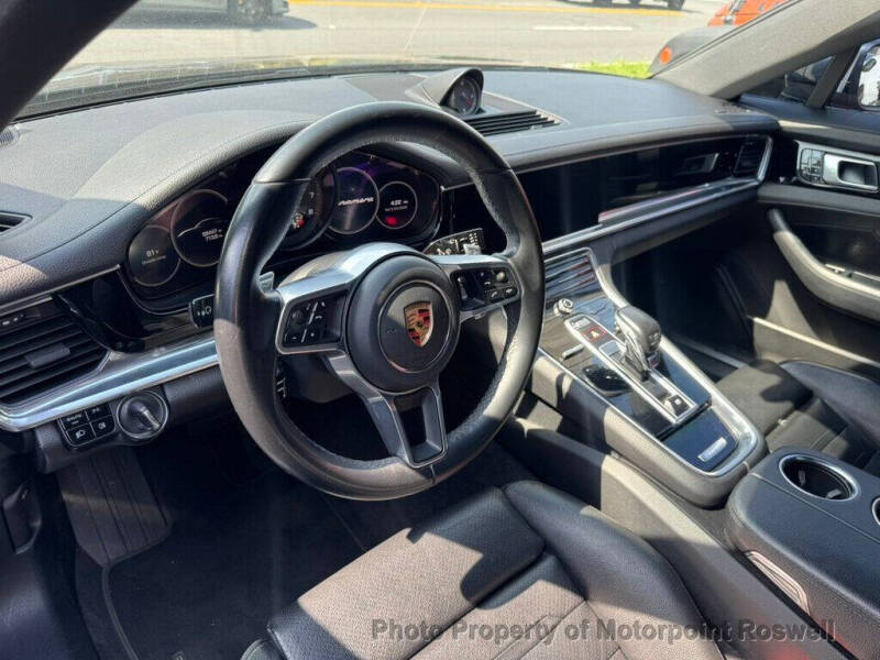 2020 Porsche Panamera
