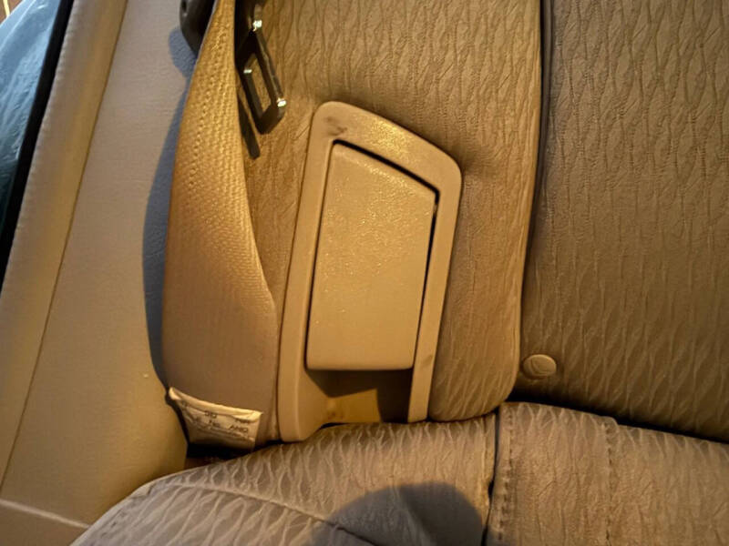 2010 Subaru Outback 2.5i Premium