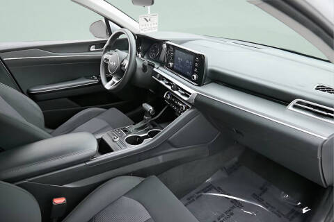 2022 Kia K5