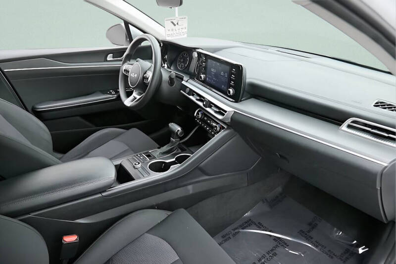2022 Kia K5