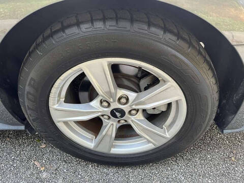 2021 Ford Mustang EcoBoost