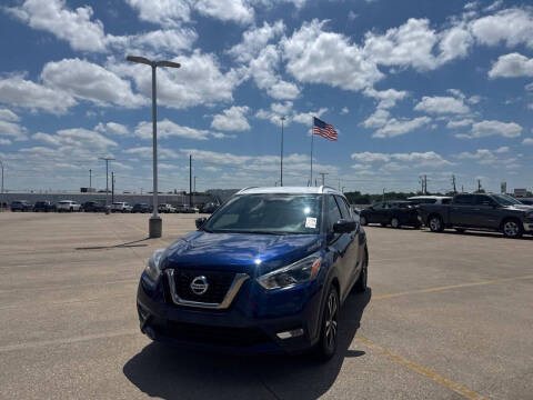2019 Nissan Kicks SR