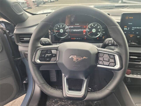 2025 Ford Mustang EcoBoost