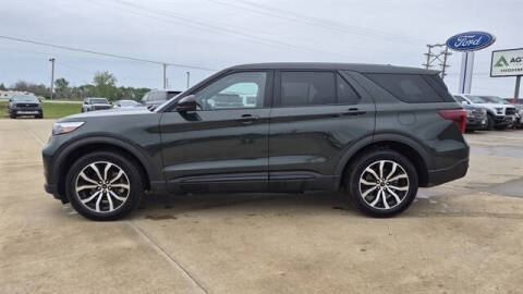 2022 Ford Explorer ST