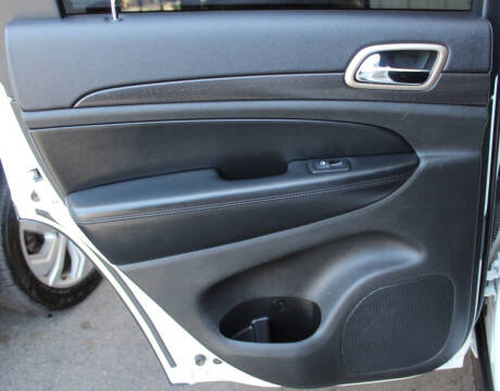 2017 Jeep Grand Cherokee Laredo