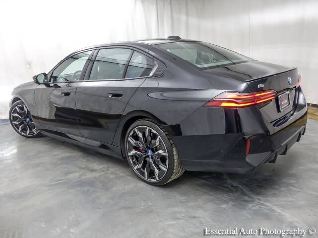 2024 BMW i5 M60