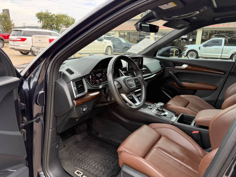 2020 Audi Q5 quattro Premium Plus 45 TFSI