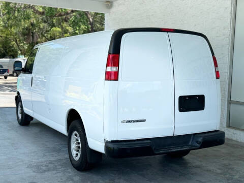 2017 Chevrolet Express 3500