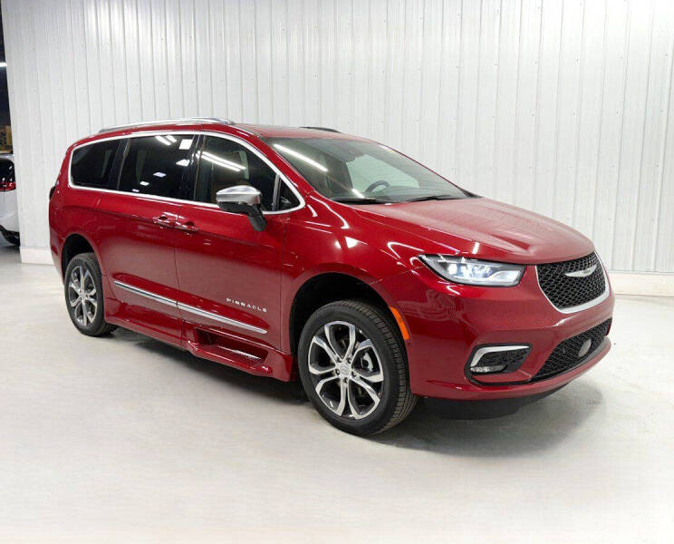 2026 Chrysler Pacifica Pinnacle