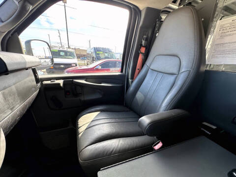 2013 Chevrolet Express 2500