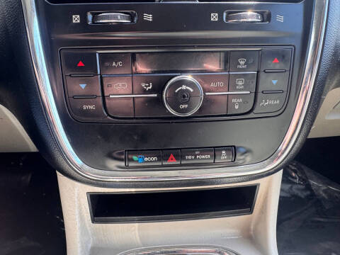 2011 Dodge Grand Caravan Crew