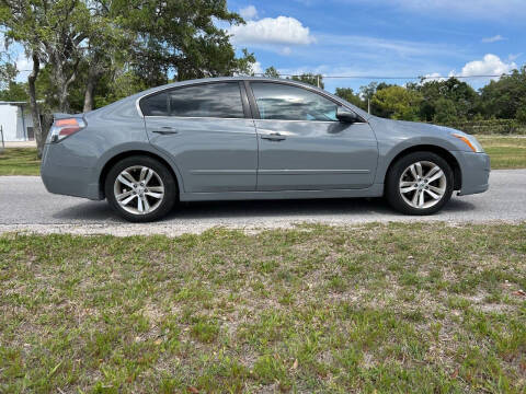2011 Nissan Altima 3.5 SR