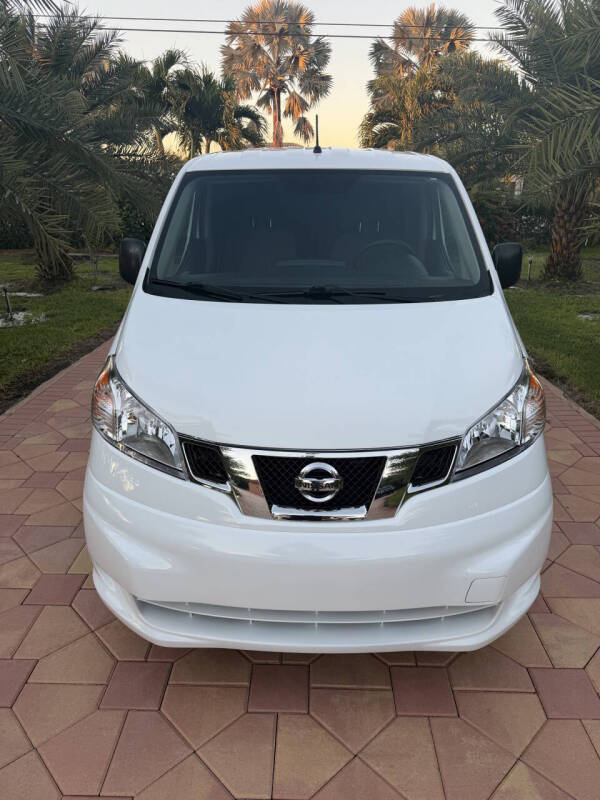 2018 Nissan NV200 SV