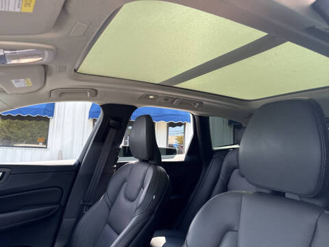 2022 Volvo XC60 B5 Inscription