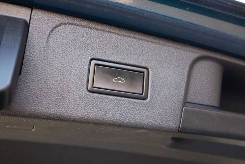 2019 Volkswagen Atlas SE