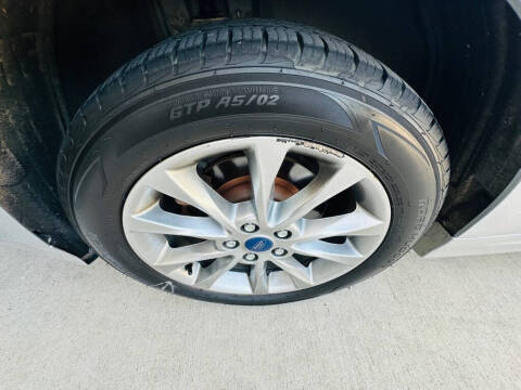 2017 Ford Fusion Hybrid SE