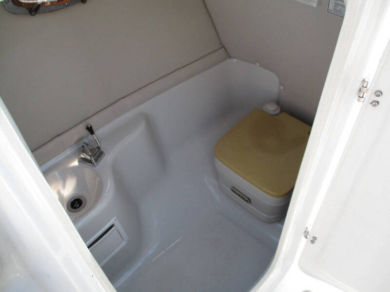 2002 Crownline BR230