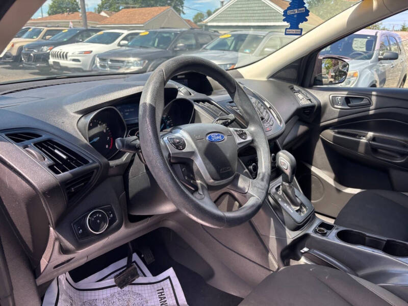 2015 Ford Escape S