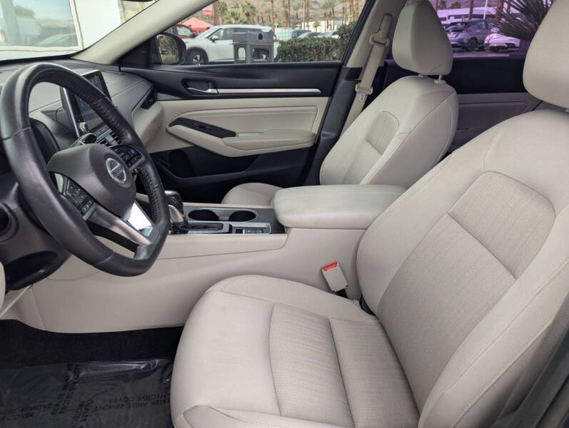 2019 Nissan Altima 2.5 SV