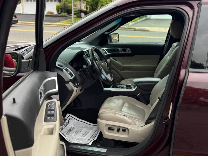 2011 Ford Explorer Limited