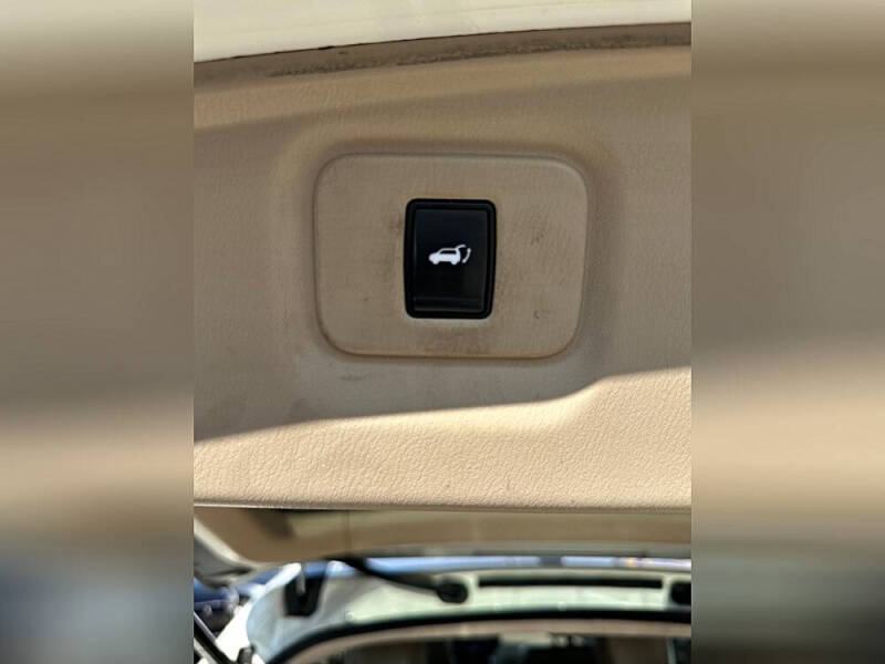 2013 Nissan Pathfinder Platinum