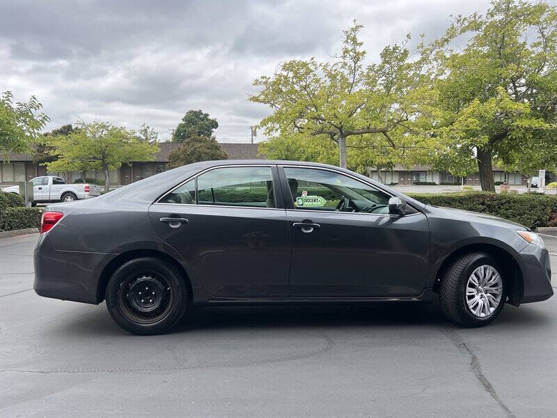 2013 Toyota Camry LE