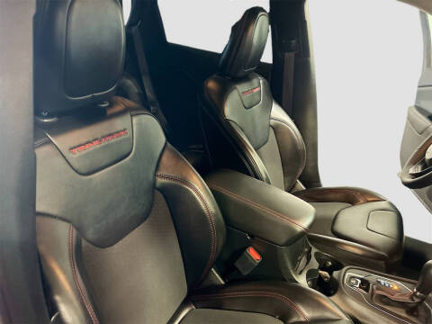 2022 Jeep Cherokee Trailhawk