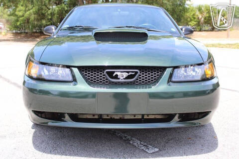2001 Ford Mustang