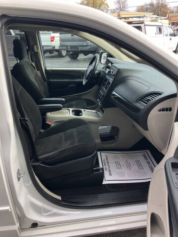 2016 Dodge Grand Caravan SXT Plus