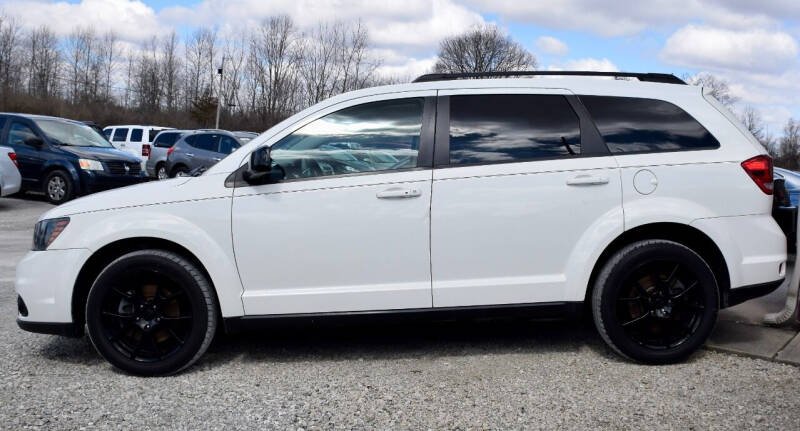 2016 Dodge Journey for sale at PINNACLE ROAD AUTOMOTIVE LLC in Moraine OH