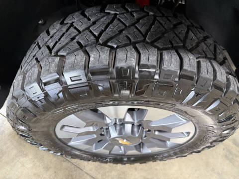 2024 Chevrolet Silverado 2500HD Custom