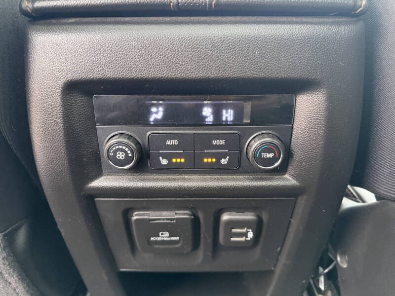 2021 Chevrolet Traverse Premier