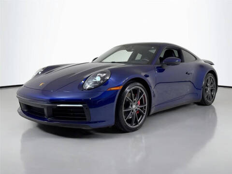 2022 Porsche 911 Carrera 4 GTS