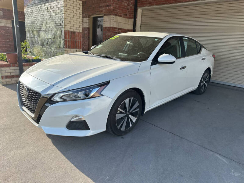 2022 Nissan Altima 2.5 SV