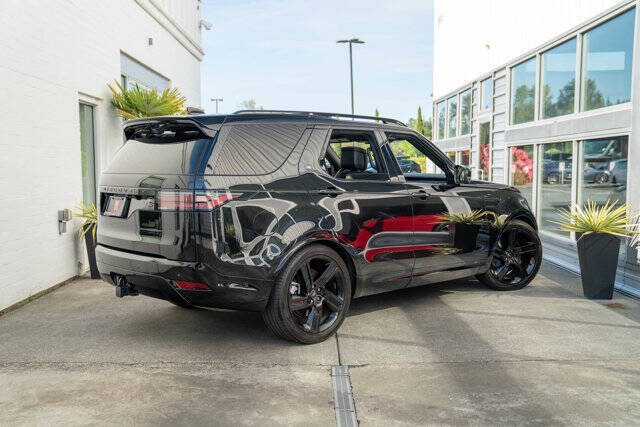 2022 Land Rover Discovery 17